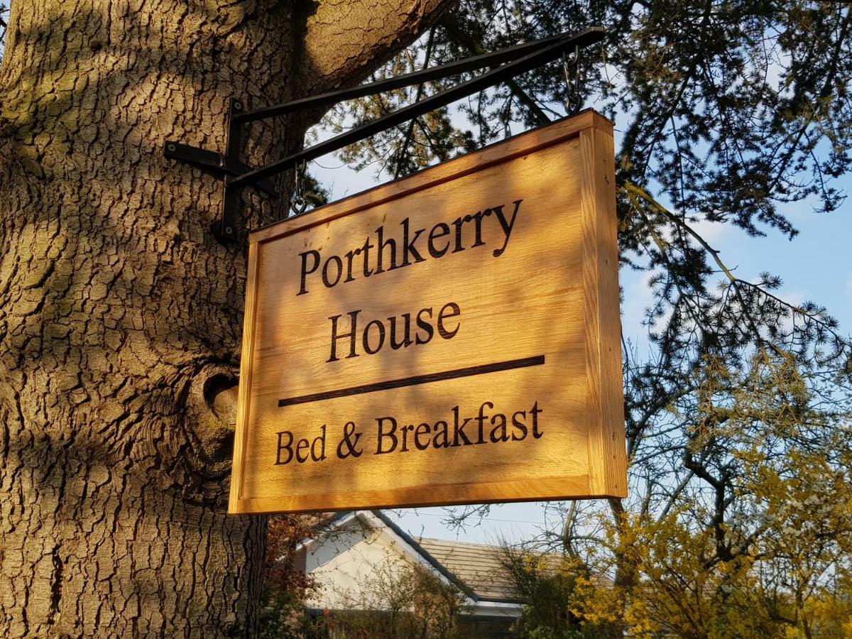 Porthkerry House Bed And Breakfast Little Budworth Dış mekan fotoğraf